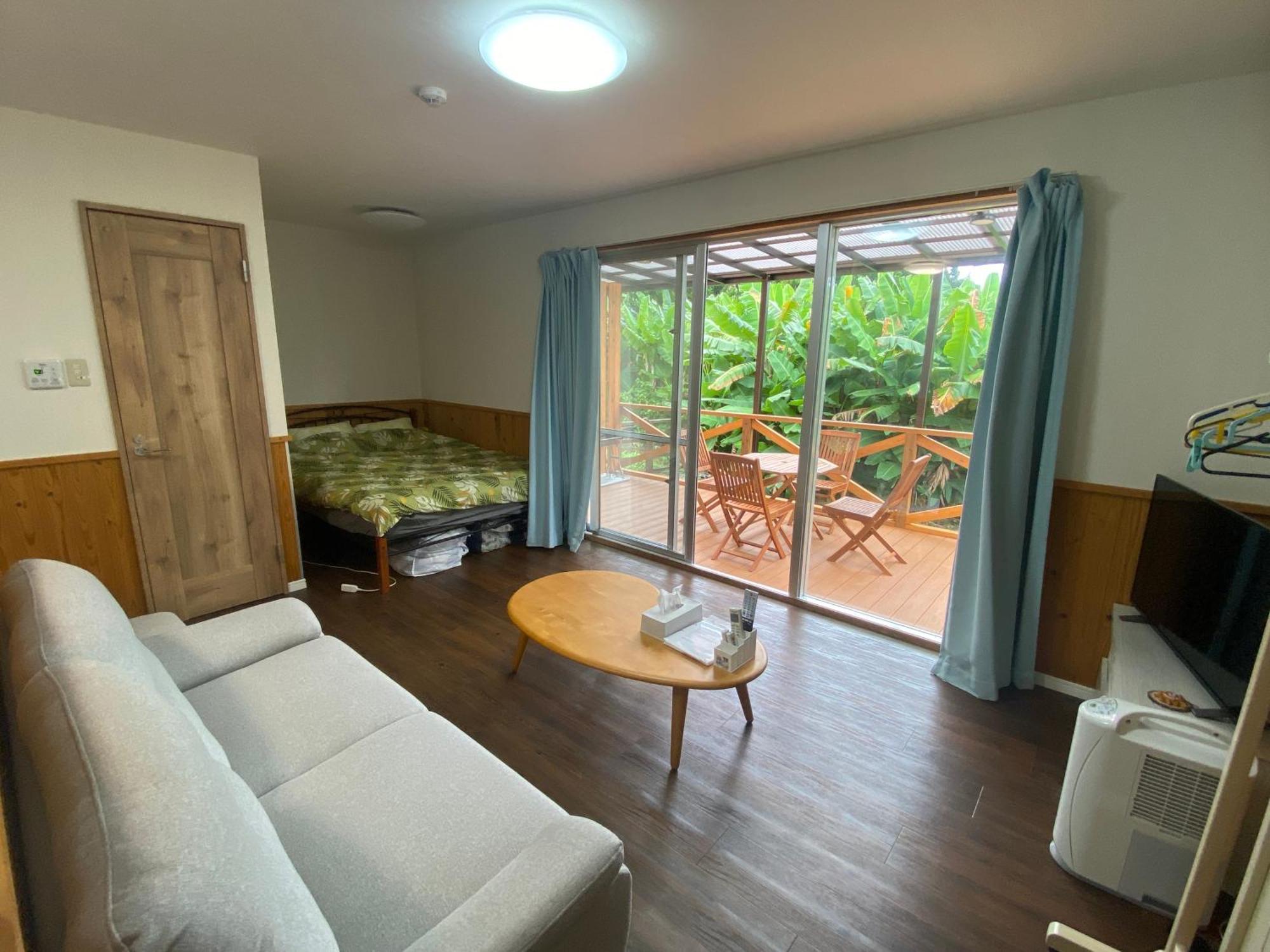 Bise House Guest House Мотобу Екстериор снимка